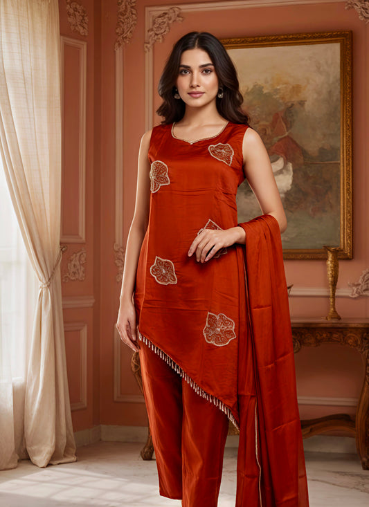 Elira Amber Dusk Hand-Embroidered Silk Kurta Set