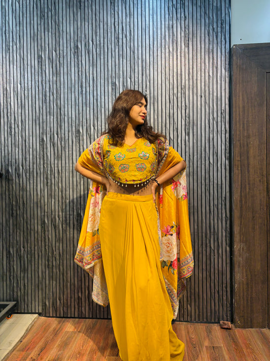 Elira “Sunlit Royale” Hand-Embroidered Drape Set