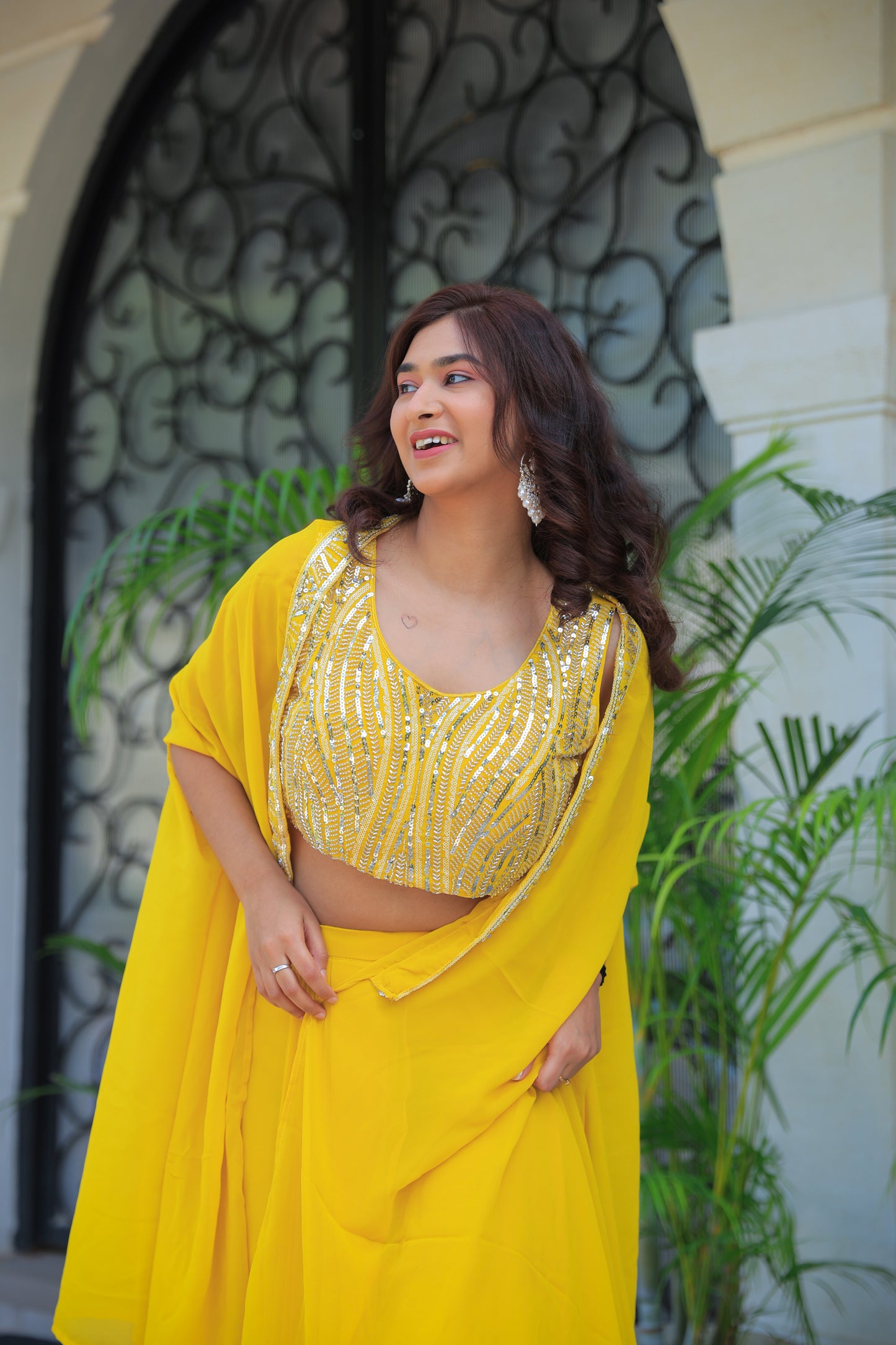 Golden Glow Cape Set – Sunshine Edition by Elira