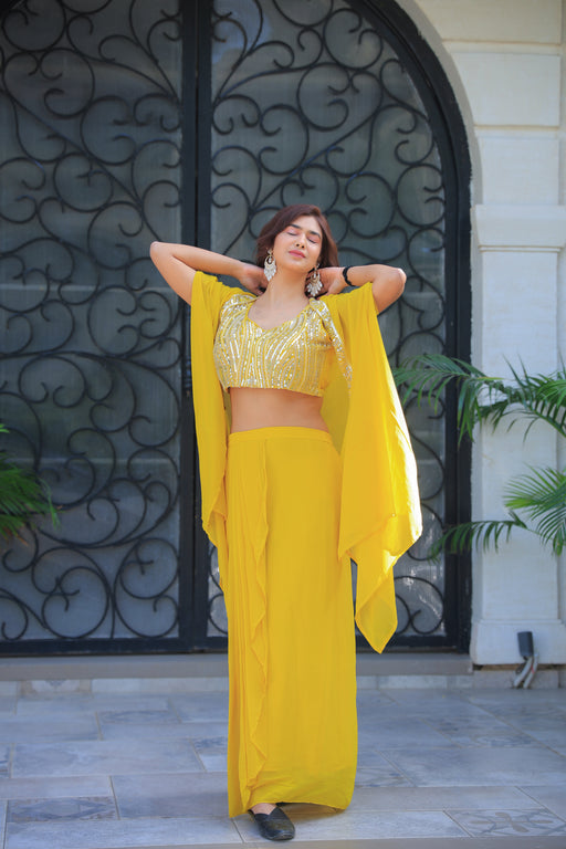 Golden Glow Cape Set – Sunshine Edition by Elira